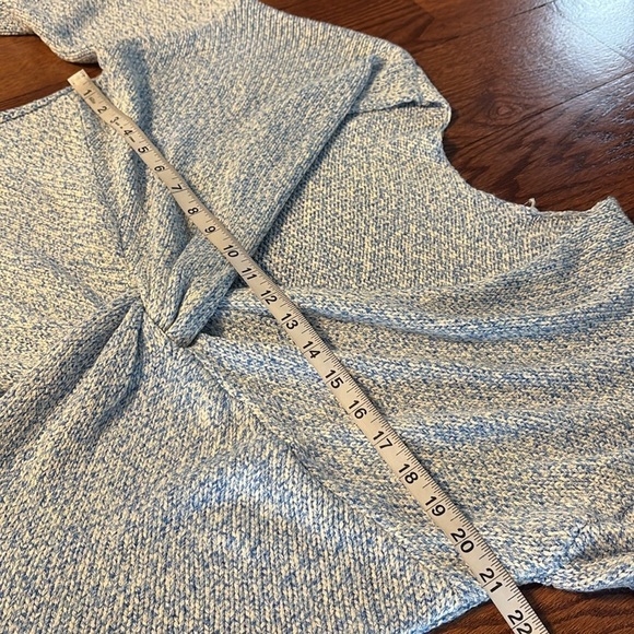 LOFT Blue white Knit sweater knot crop front layering  deep V relax L not heavy - Picture 11 of 13